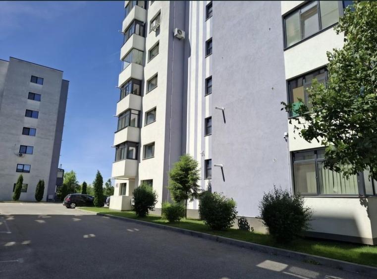 Garsonieră decomandată în Găvana