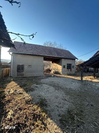 Casă cu 4 camere cu Teren 173 Mp în Mirăslău