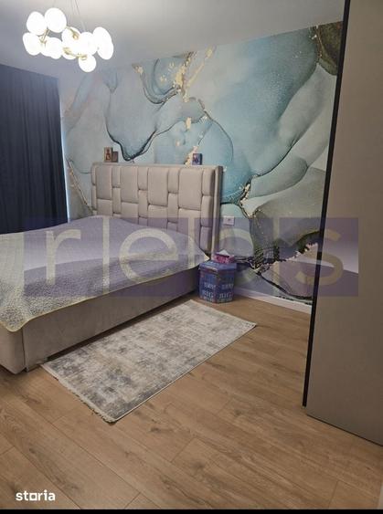 Apartament cu 3 camere decomandat în Străulești