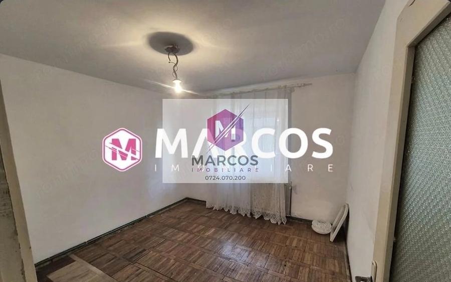 Apartament cu 3 camere decomandat în Cuptoare (Reșița)
