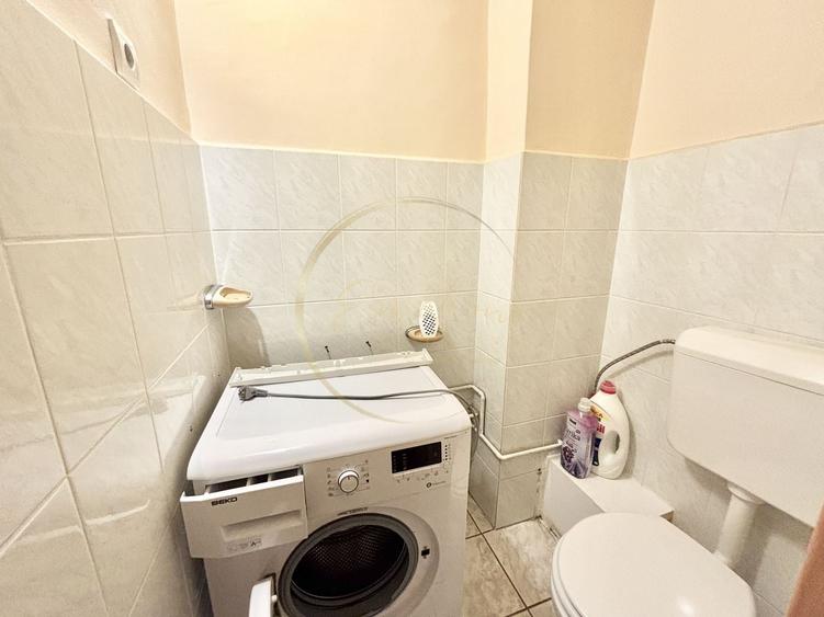 Apartament cu 3 camere decomandat, mobilat în Aradului