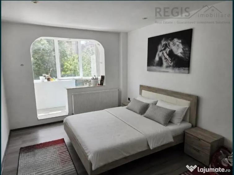 Apartament cu 3 camere decomandat în Hărmanului