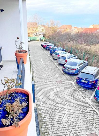 Garsonieră nedecomandată, mobilată în Șagului