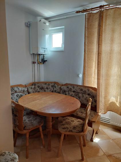 Apartament cu 2 camere decomandat în Solidarității