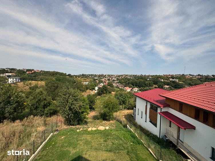 Casă cu 4 camere cu Teren 873 Mp în Feleacu