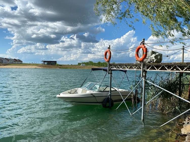 Casă cu 6 camere cu Teren 1750 Mp în Central