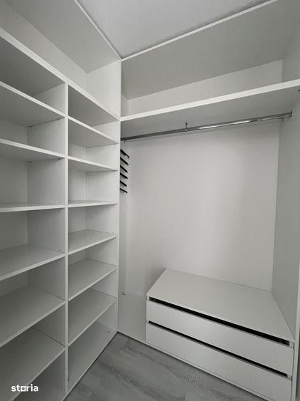Apartament cu 4 camere în Tunari