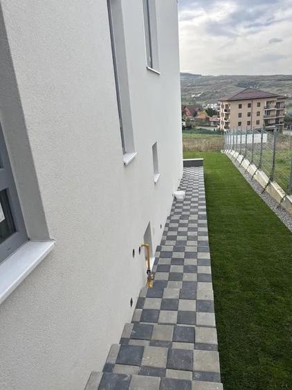 Duplex cu 4 camere cu Canalizare în Borhanci