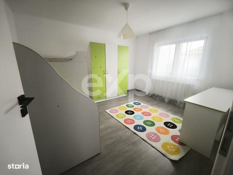 Casă cu 3 camere în Bradu