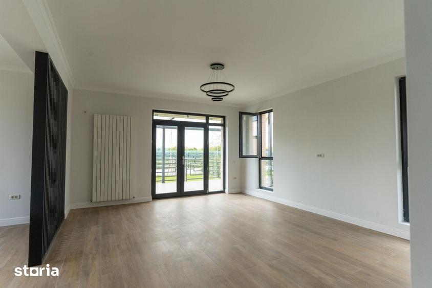 Casă cu 5 camere cu Teren 600 Mp în Moara Vlăsiei