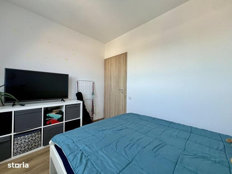 Apartament cu 3 camere semidecomandat în UMT