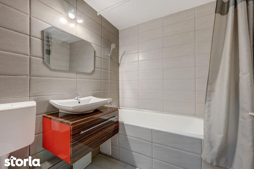 Apartament cu 2 camere, mobilat în Tei