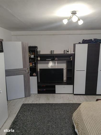Apartament cu 2 camere semidecomandat în Gării
