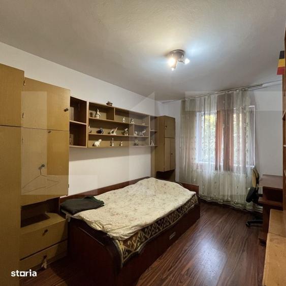 Apartament cu 3 camere semidecomandat în Central