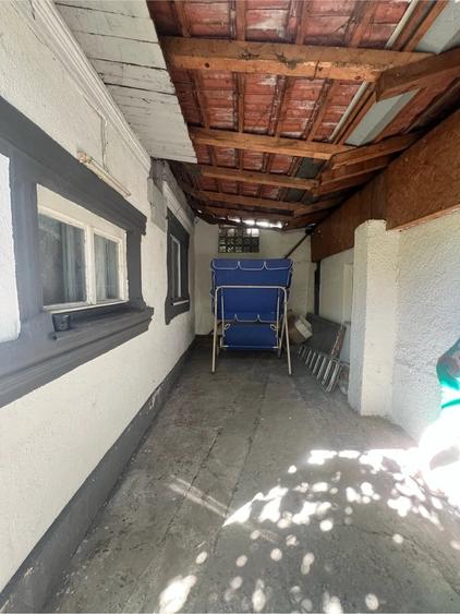 Casă cu 2 camere cu Teren 220 Mp în Schela