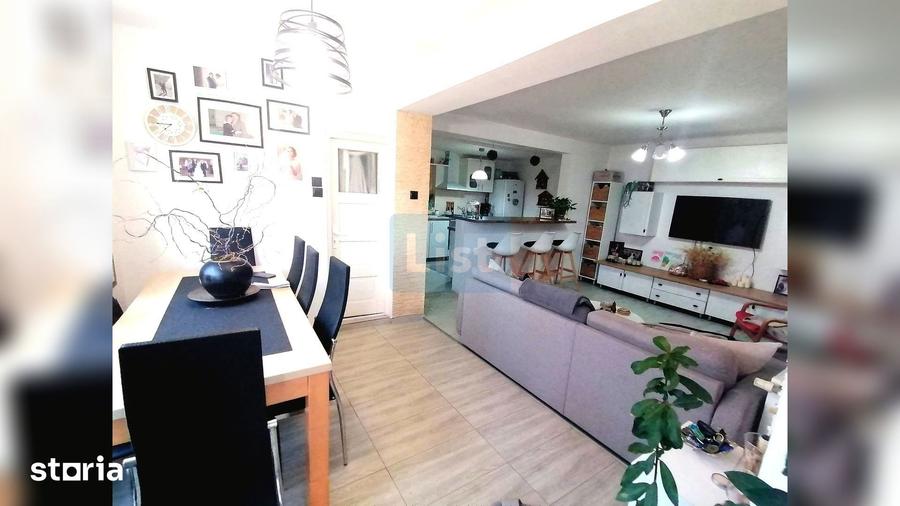 Casă cu Teren 719 Mp în Central