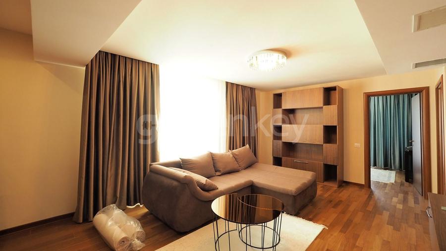 Apartament cu 3 camere semidecomandat, mobilat în Herăstrău