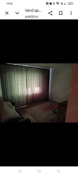 Apartament cu 3 camere decomandat în Valea Cetății
