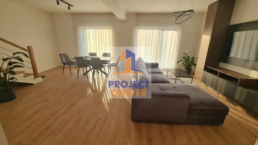 Casă cu 7 camere cu Teren 430 Mp în Micești