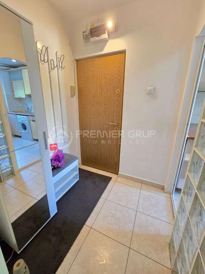 ETAJ 2! Apartament 2 camere 56mp, Podu Ros - langa statia de tramvai, AC - 5