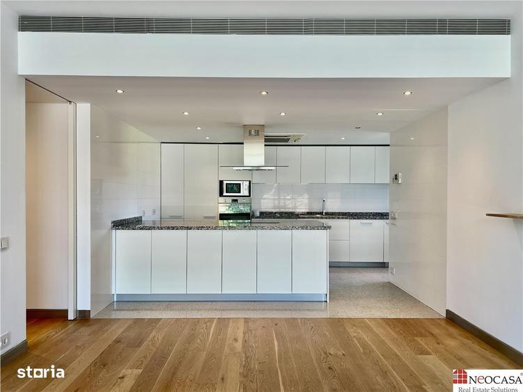 Apartament cu 4 camere, mobilat în Kiseleff
