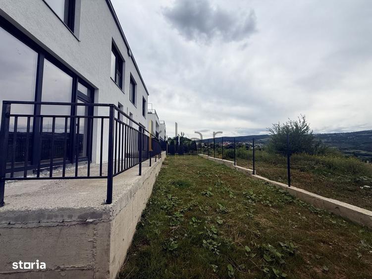 Casă cu 4 camere în Borhanci