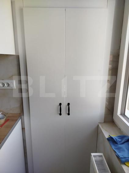 Apartament cu 3 camere decomandat, mobilat în Tractorul