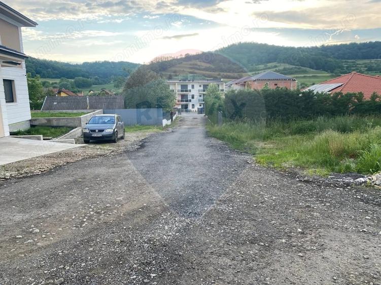 Teren de 852 mp, în Central