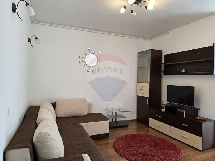 Apartament cu 2 camere semidecomandat, mobilat în Liviu Rebreanu