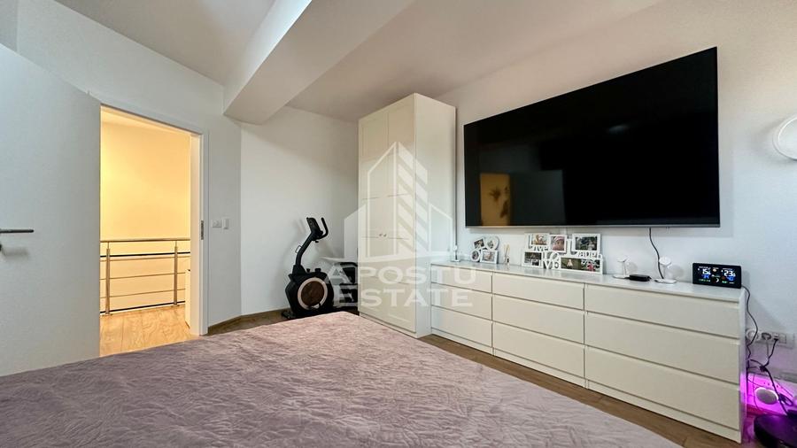 Apartament cu 3 camere decomandat, mobilat în Mehala