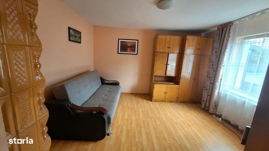 Casă cu 3 camere în CFR