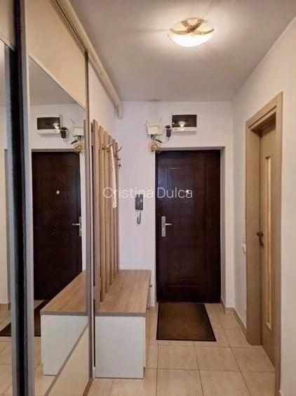 Garsonieră decomandată în Timpuri Noi