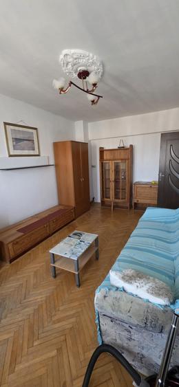 Apartament cu 2 camere decomandat în Piața Unirii