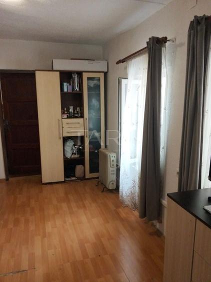 Casă individuală cu 2 camere cu Canalizare în Ultracentral