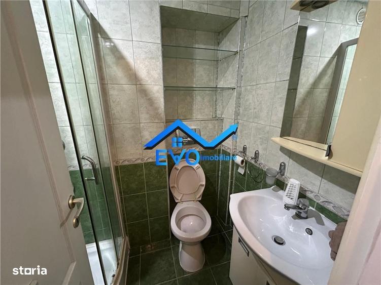 Apartament cu 2 camere nedecomandat în Alexandru cel Bun