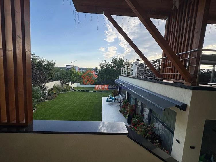 Casă cu 2 camere cu Teren 1200 Mp în Filiași