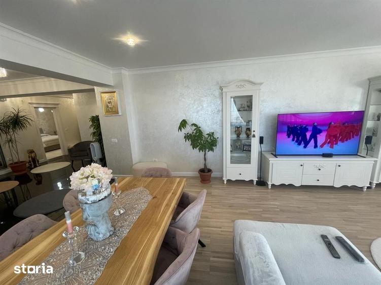 Apartament cu 3 camere în Bucium