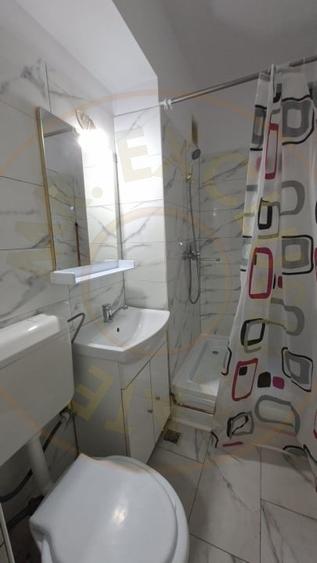Garsonieră semidecomandată în Craiovei