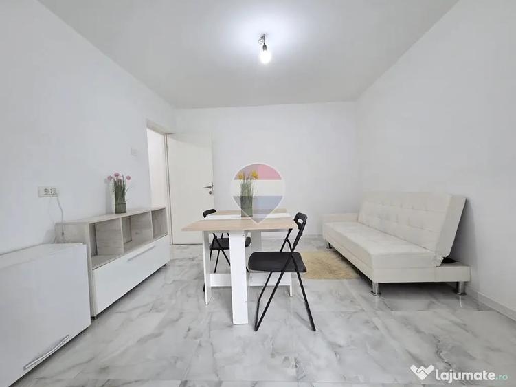 Apartament cu 2 camere decomandat în Sud