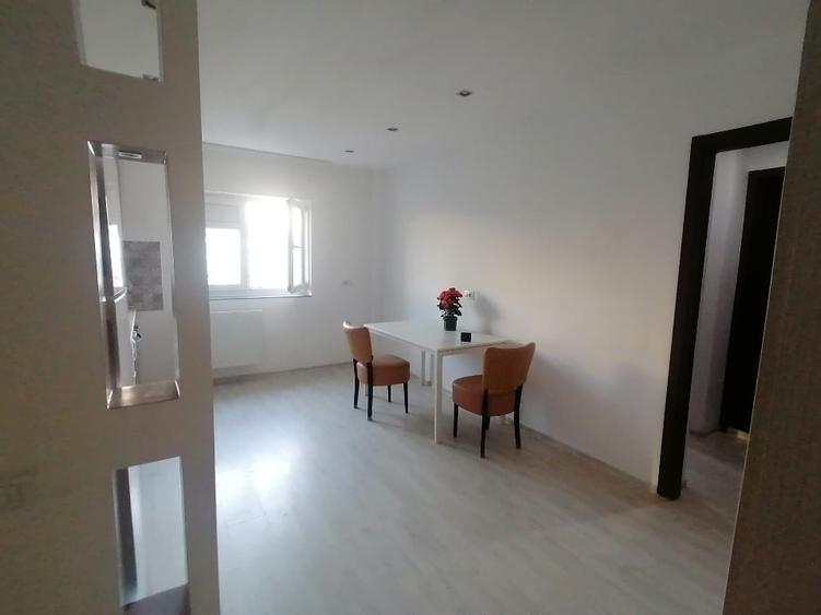 Apartament cu 2 camere decomandat, mobilat în Tineretului