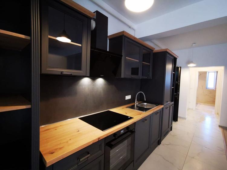Apartament cu 2 camere semidecomandat, mobilat în Giroc