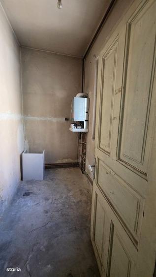 Casă cu 4 camere cu Teren 150 Mp în Central