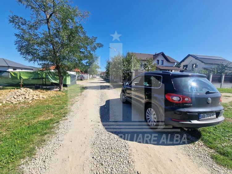Teren Construcții intravilan de 500 mp, în Nord