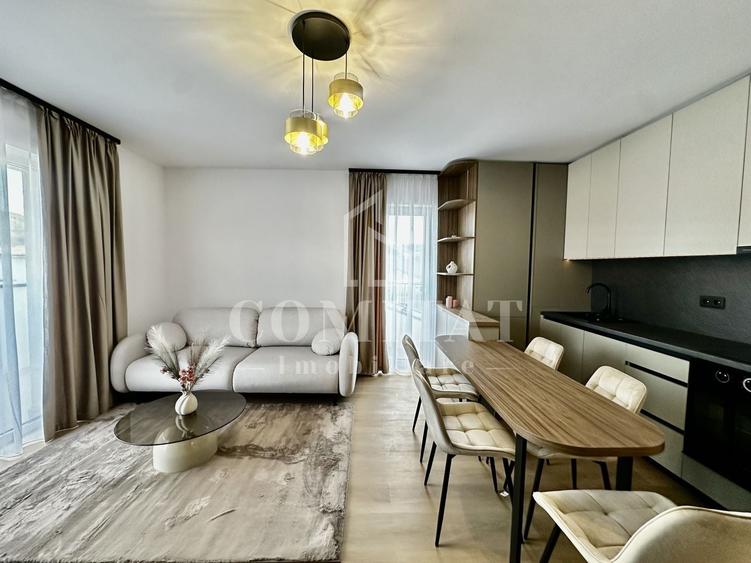Prima închiriere! Apartament 3 camere | Parcare | Terasă | Eroilor - 1