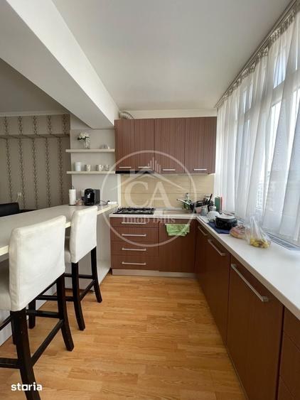 Apartament cu 3 camere decomandat în Nufărul