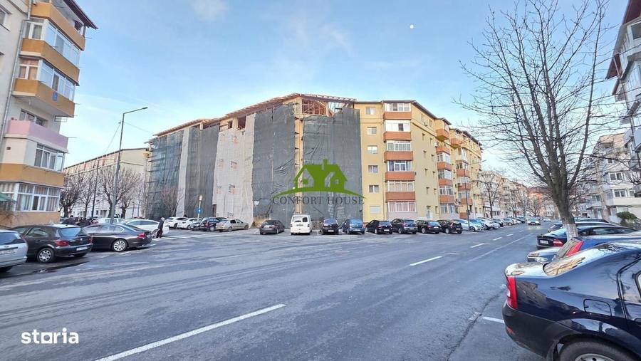 Apartament cu 2 camere decomandat în Cremenari