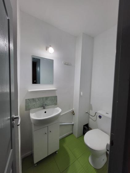 Inchiriez apartament 3camere Iasi Nicolina - 2