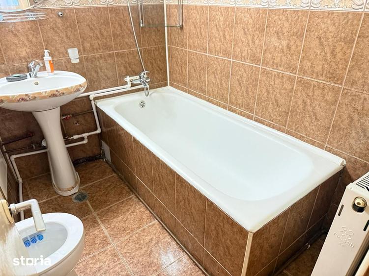 Apartament cu 2 camere decomandat în Ultracentral
