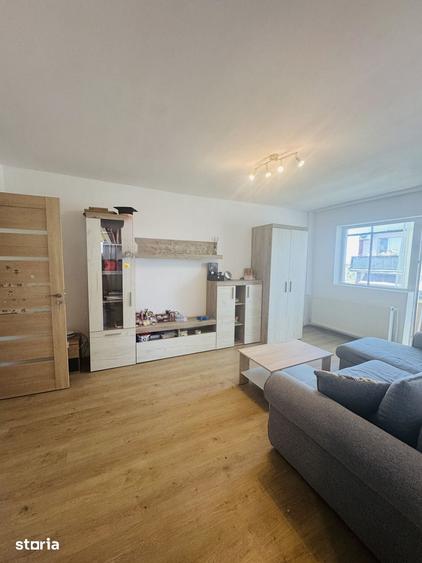 Apartament cu 2 camere în Micălaca