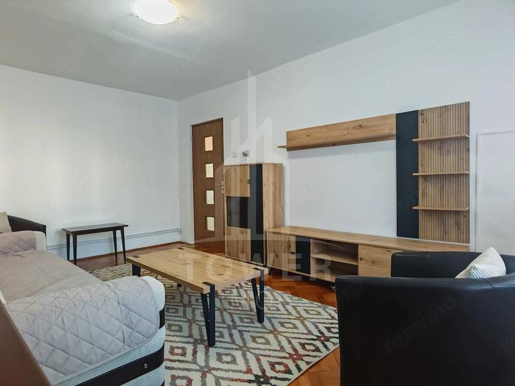 Apartament cu 3 camere decomandat în Central
